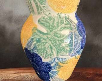 Anna Chandler Design of Australia vintage 20cm baluster vase