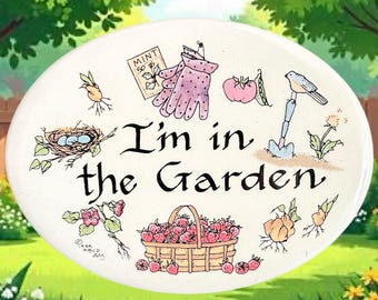 Santa Barbara Ceramic Design vintage 1990s I'm In The Garden 13cm self-standing shelf or wall hanging plaque