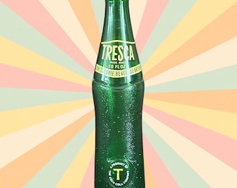 Tresca vintage 1960s green glass 10 fl oz soft drink bottle