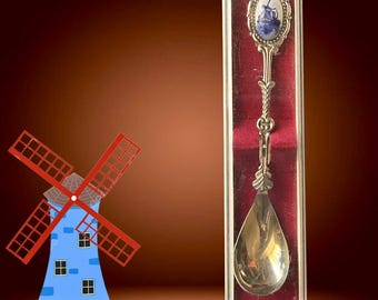 Dutch souvenir commemorative 1950s Delft Blue windmill souvenir teaspoon WB 18