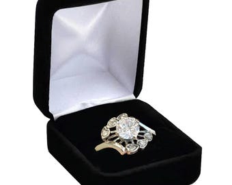 Vintage 1960s 14ct white gold diamond and gallium garnet ring size P