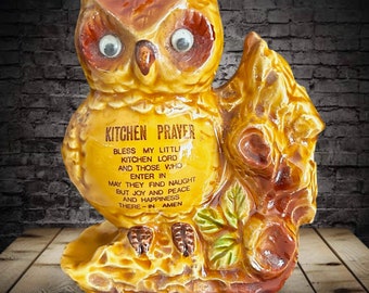 Japanese kitsch ceramic goggle eye owl 'Kitchen Prayer' spoon holder vintage 1960s Mildura souvenir