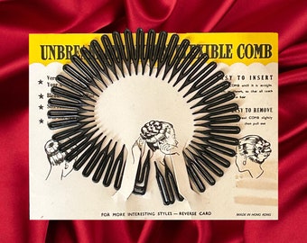 Unbreakable Nylon Flexible Comb vintage 1960s hair accessory, hair styling tool, never used, original card