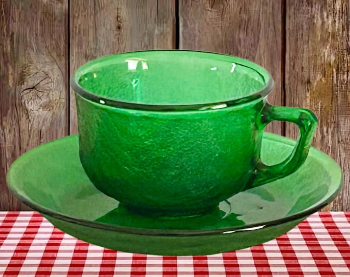 Featured listing image: Arcoroc Sierra vintage 1970s emerald green tea cup and saucer set made in France