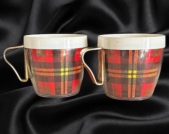 KH Hong Kong vintage 1960s insulated tartan plaid pair of bakelite picnic cups