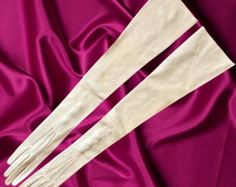 Glace Lamb vintage Art Deco 1930s Italian soft cream leather above elbow opera formal button gloves size 6 1/2 made in Italy