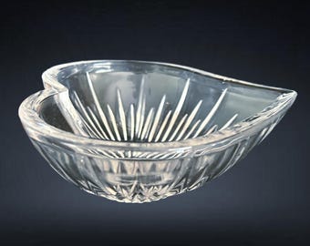 Mikasa Icicles vintage 1980s heart shape crystal glass dish