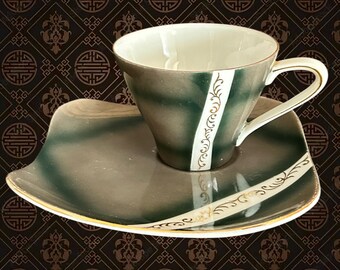 Duos, Trios & Teapots