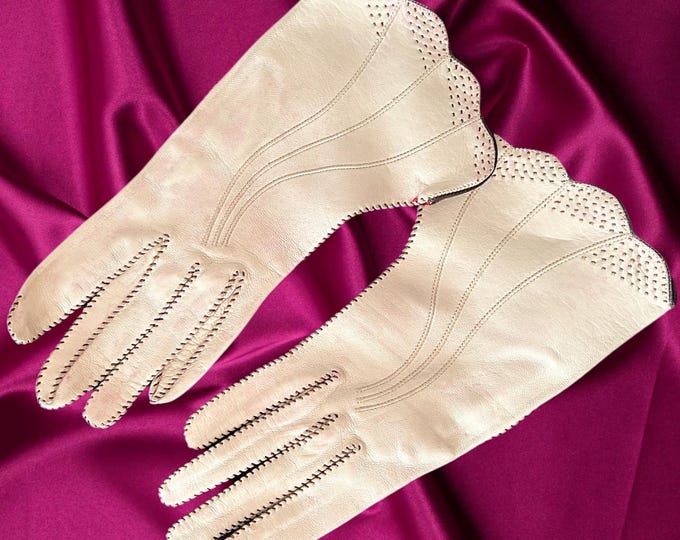 Featured listing image: Vintage 1950s ladies soft short washable cream leather gloves made in Hungary