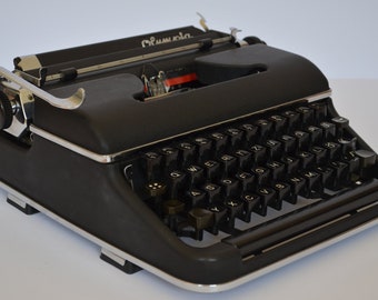 Typewriter OLYMPIA SM 2 black - working typewriter
