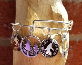 BigFoot wire bracelet