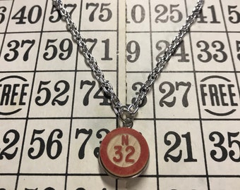 Vintage Wooden Bingo Necklace Silver Tone - Bingo Marker Chip - Board Game