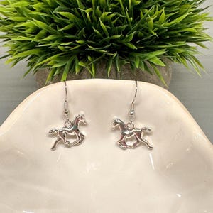 Silver Horse Earrings, Equestrian Jewelry, Antique Silver Horse Earrings, Horse Lover Gift, Equestrian Gift, Fish Hook Earrings, Horse Gift