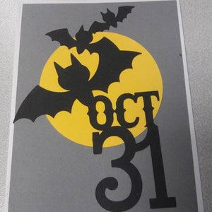 Ręcznie robiona kartka na Halloween, kartka na Szczęśliwe Halloween, kartka z nietoperzem, kartka z księżycem, kartka na 31 października, kartka Cricut, ręcznie robiona kartka z pozdrowieniami