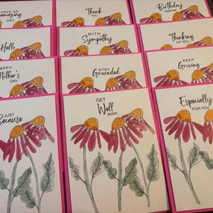 Handgjorda solhattkort - Ljus blommig konst med rosa kartongbas A2