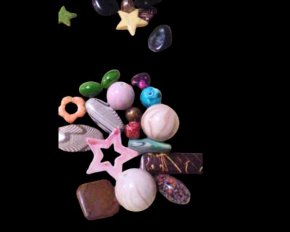 Craft Acrylic Beads Mix, Assorted Shapes and Colors (1lb Lot)