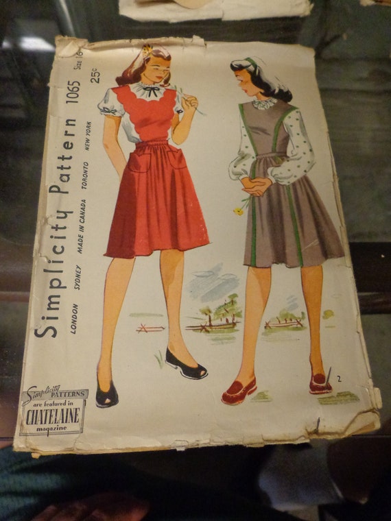 1940s Simplicity Vintage Sewing Pattern 1065 Teen-age Jumper