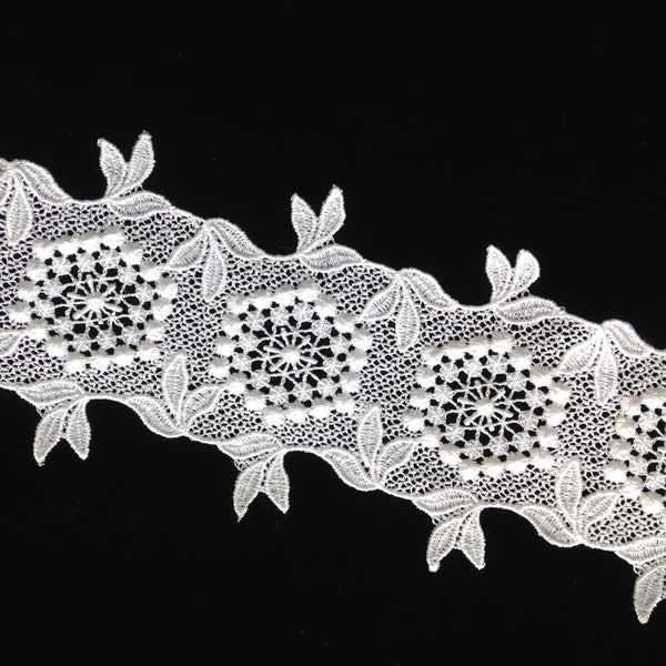 White, Pointe de Venise Lace, Semi-abstract Floral, Vintage, rayon, 3.5" wide, offering in 2 yd. lots.