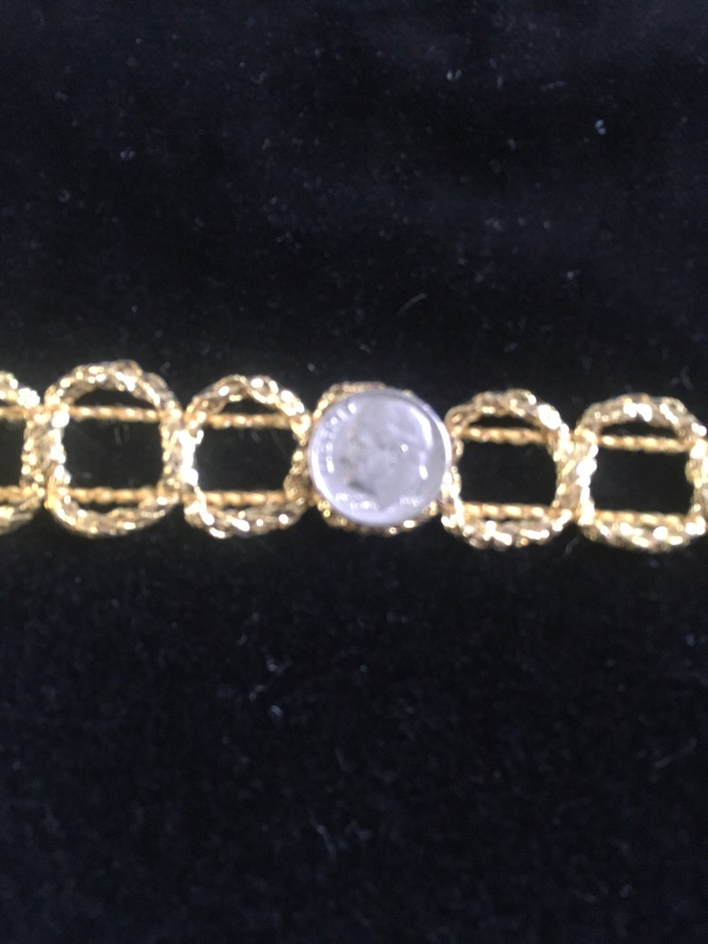 Gold Lurex and Rayon flat trim in a linked circle pattern lots of 12 12 yards 78 wide
