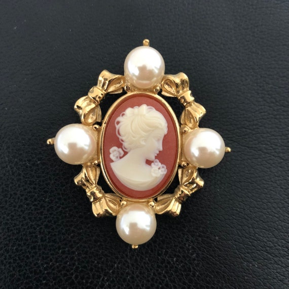 Cameo, Brooch, pendant, (faux), pearl, bows, vict… - image 1