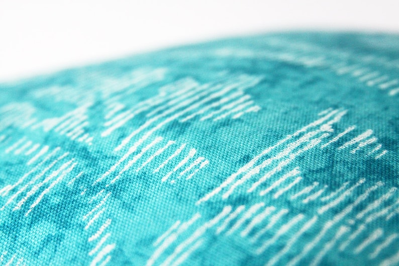 Cushion cover Model TURQUOISE blue 15.75x15.75 in
