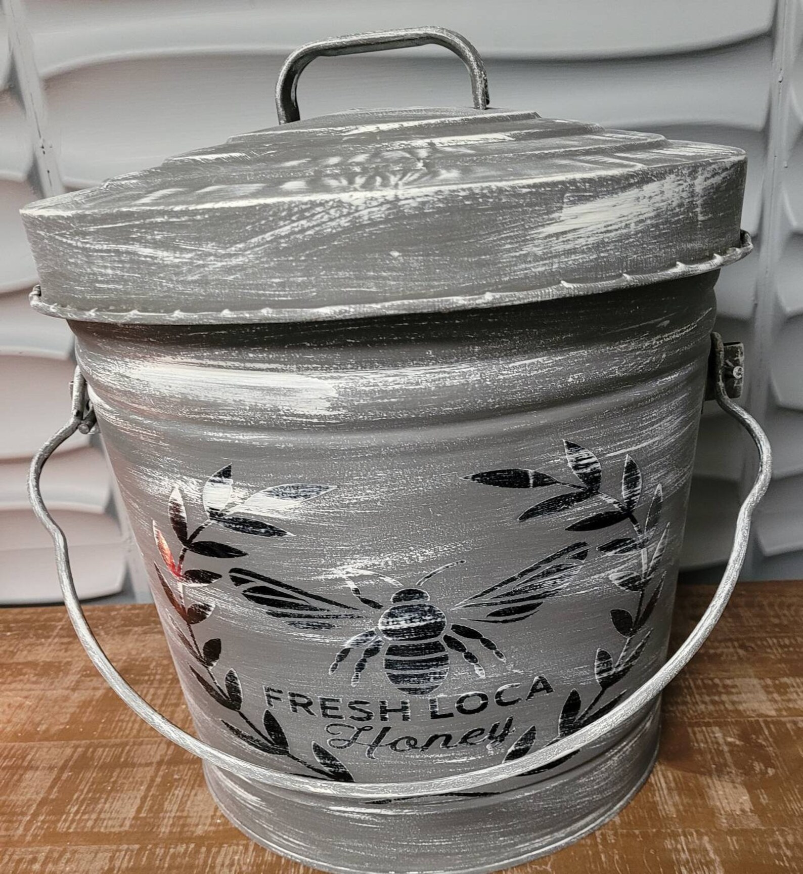 Large Galvanized Bucket 6 Gallon Behrens Metal Storage Bin Bee Etsy