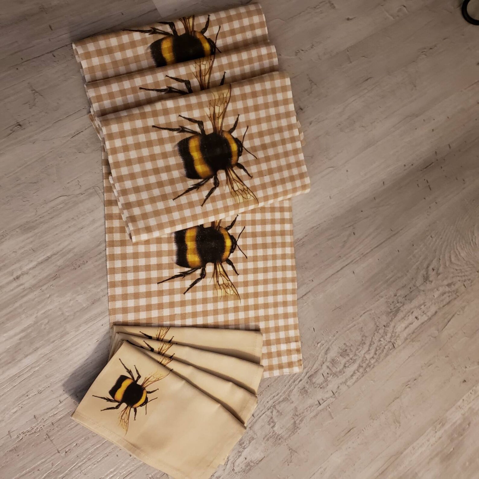 Placemat Napkin Set Bee Napkins Beige Cloth Table Napkins Tie Etsy