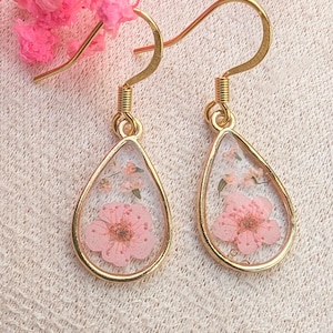 Pressed Flower Teardrop Earrings: 18k Gold Plated Resin Dangle