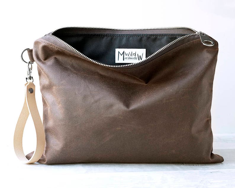 large toiletry pouch