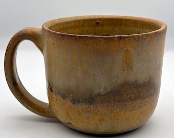 Terracotta Mug with Yellow cats-eye glaze 2