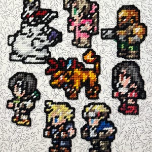 Final Fantasy 7/FF7/FFVII/Cloud/Tifa/Aerith/Pins/Buttons