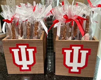 IU Hoosier Chocolate Pretzels – Indiana University Bloomington Gift – Tailgate Treats or College Care Package Snacks