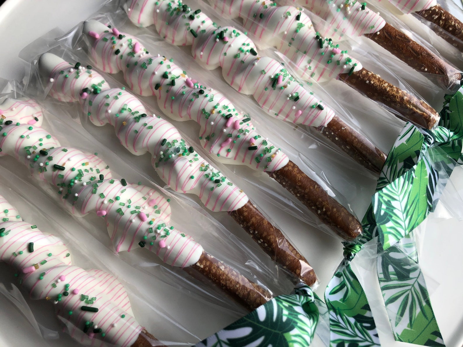 Tropical Palm Leaves Chocolate Pretzels, Baby Shower, Palm Tree, Bridal
