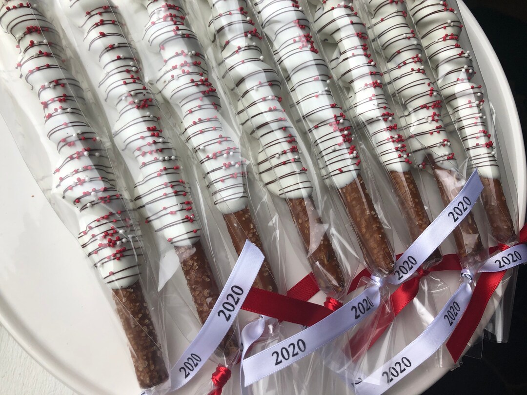 1 Dozen Graduation Chocolate Pretzels, Pretzel Favors, Class of 2024