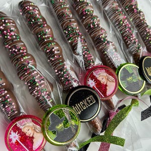 Wicked Theme Chocolate Pretzels One Dozen (12) Wicked Birthday Treats, Wicked Party Favors, Wicked Treats, Wicked Desserts, Wicked Sweets