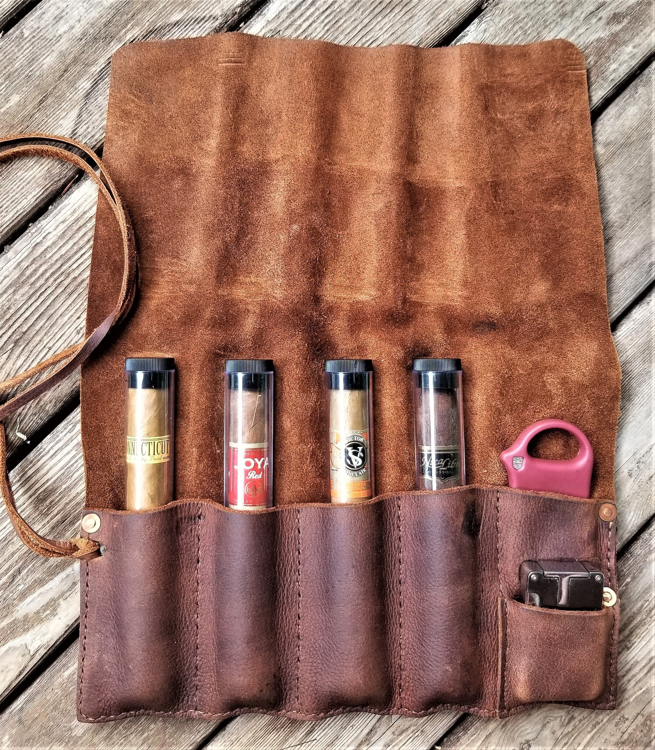 Leather Cigar Case for sale Only 2 left at 65
