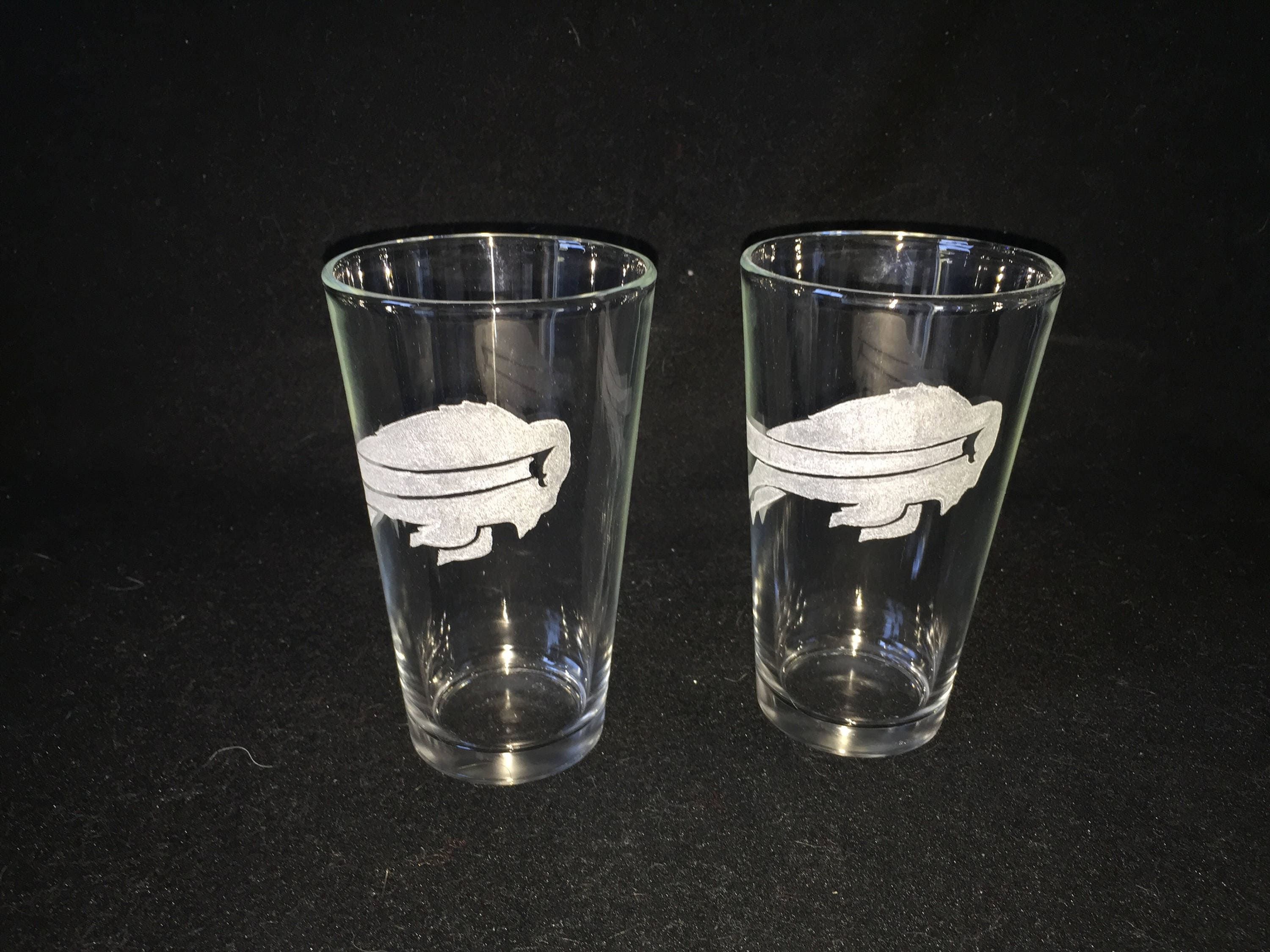 Buffalo Bills Hand Etched Pint Glasses Etsy