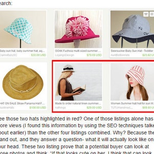 K&ouml;nnte beinhalten: Zwei Damen-Sommerh&uuml;te, einer rot-wei&szlig; gestreift und einer aus Naturleinen, sind rot hervorgehoben. Der Text "Made to order natural linen summer hat" und "Women Summer hat/hat for sun Women's Summer hat" ist sichtbar.