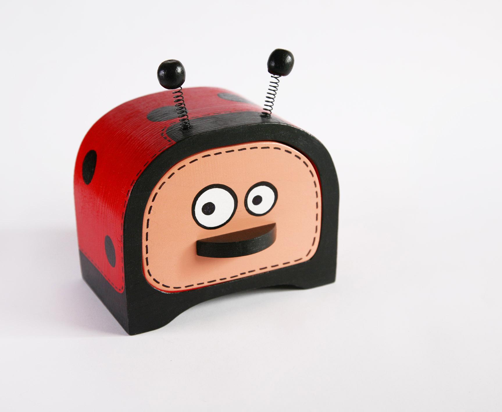 手描きのてんとう虫の小物入れ：職人の木製ジュエリー収納 - Etsy 日本