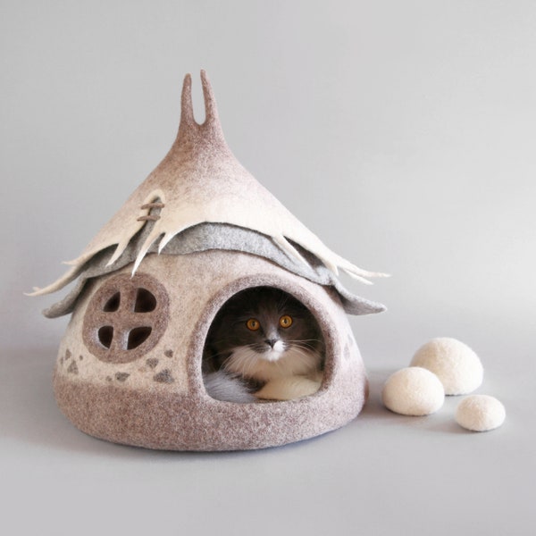 Cat cave, Felted cat cave, Cat bed, Felt Cat cave, Felt pet cave, Wool cat cave, Cat cave bed, Small dog cave, Felted cat house, Felt house