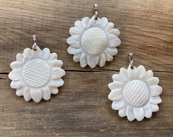Carved Mother of Pearl ~ Natural Shell ~ Sunflower Flower Pendant with Bail ~ 1 Piece ~ 50mm (2 Inches) Size