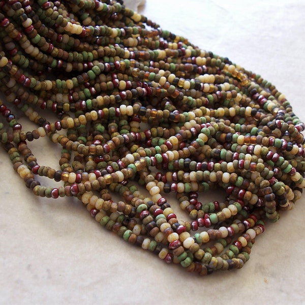 Czech Glass Beads ~ Aged Matte Desert Bloom Mix ~ 8/0 Seed Beads ~ 21" Inch Strand ~ 7 Grams ~ 2.5mm-3mm Picasso Green Pale Yellow Brown Red