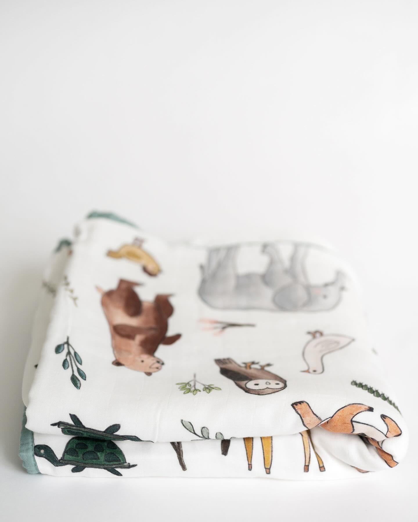 Animals Big and Small Bamboo/Cotton 8 Layer Blanket