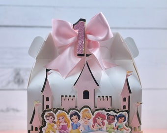 Princess Castle Favor Box: Handmade 3D Party Box