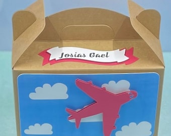 Favor boxes and bags