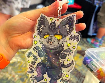 Llavero personalizado con insignia de piel sintética (chibi)