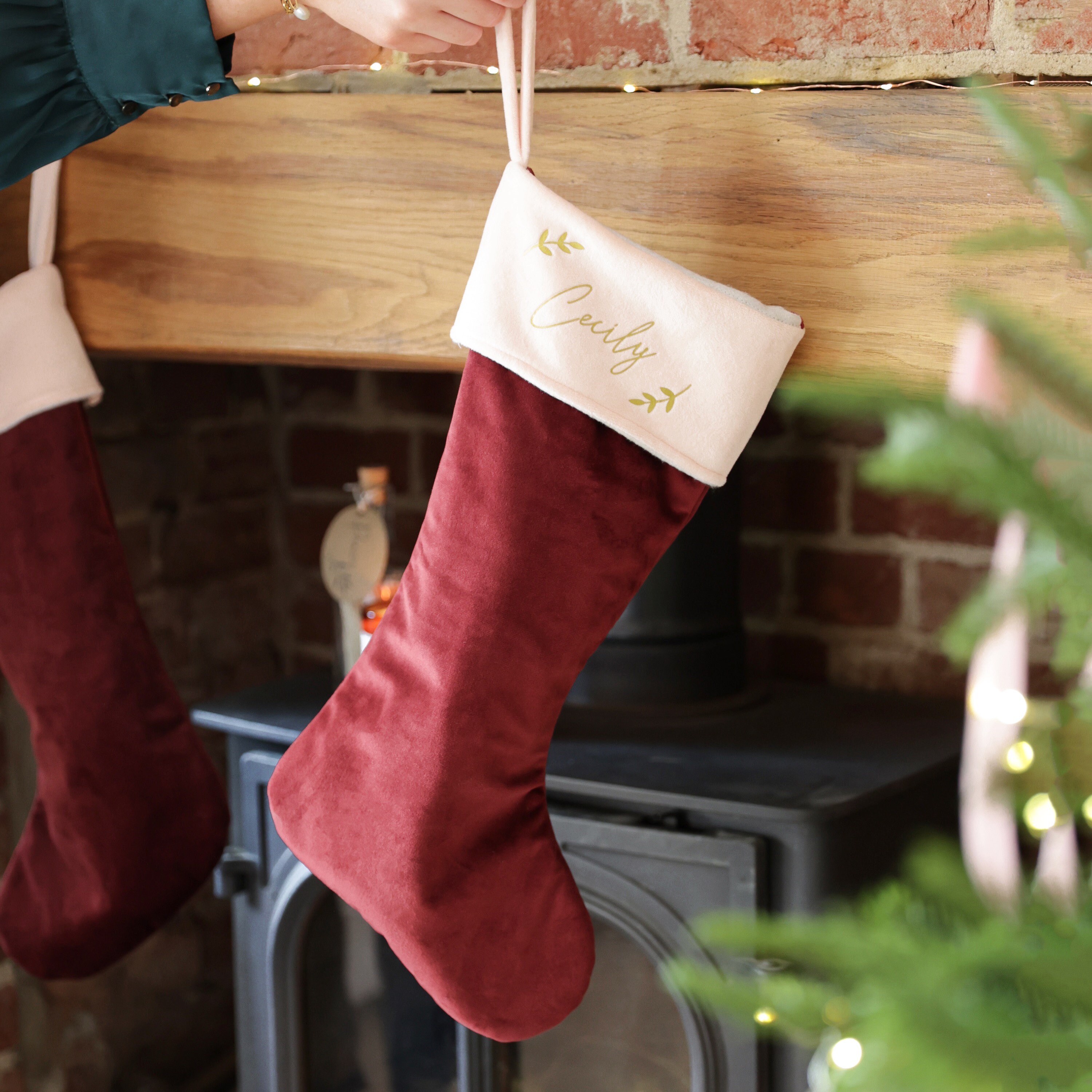 Grand Bas Personnalisé en Velours Rose et Rouge Vin