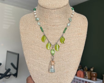 Crystal Fairy Jar Necklace | beaded necklace | crystal jewelry| indie jewelry, cottagecore | fairy jewelry | fairycore | pearl jewelry