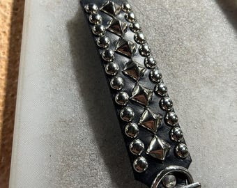 Renagade Cuff | SEXMAN LEATHER Leather Cuff With Small Dome Studs and Pyramid Studs