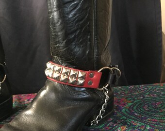 Red and black pyramid studded bootstrap